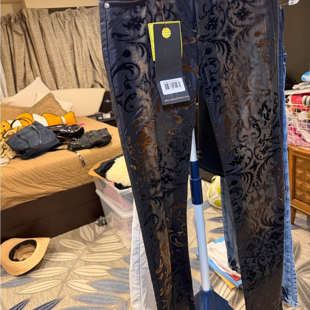 Elegant Black and Brown Patterned Pants